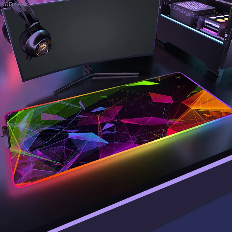 RGB LED Işıklı XXL Gaming Mouse Pad (90x40cm) – Geometrik Tasarım, Kaymaz Taban, Masa Üstü Mouse & Klavye Matı