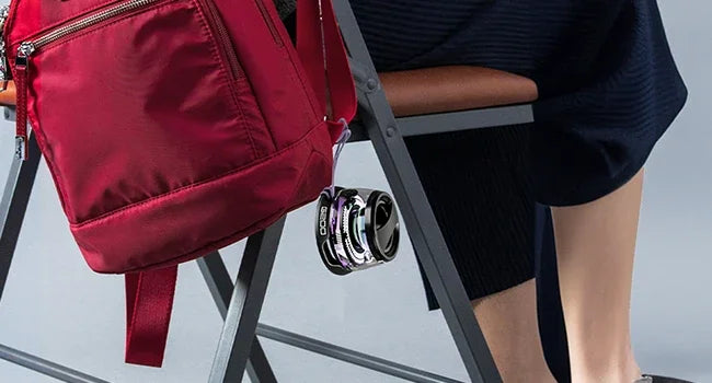 RGB Işıklı Manyetik Mini Hoparlör – Kablosuz Taşınabilir Ses Sistemi + Telefon Standı